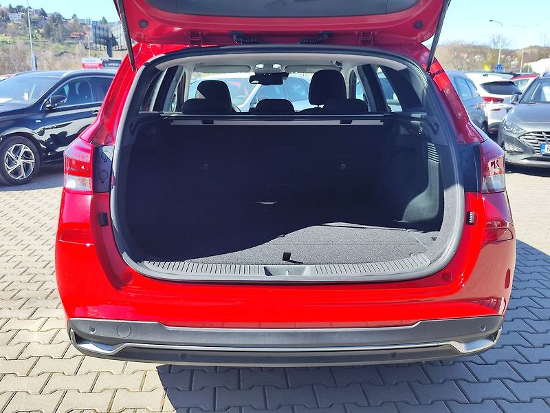 Hyundai i30 1.0 T-GDi/74kW Style DCT MHEV - fotka 9 z 36