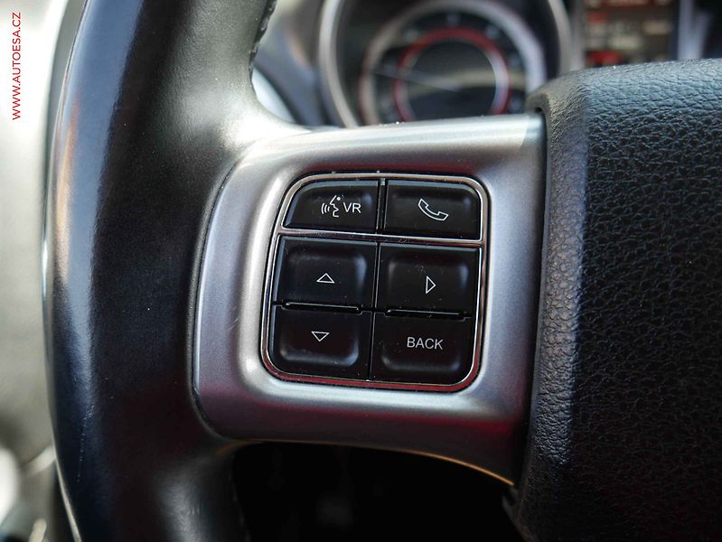 Fiat Freemont (2014) 2.0 JTD 4x4, Cross, AT, kůže - fotka 15 z 22