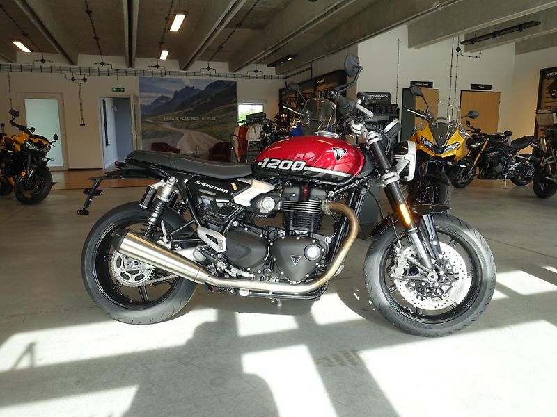 Triumph Speed Twin (2026) 1200 Akce - 40.000,- - fotka 2 z 7