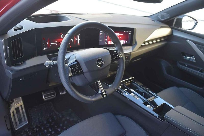 Opel Astra ST skvěle poslouží jako rodinné auto