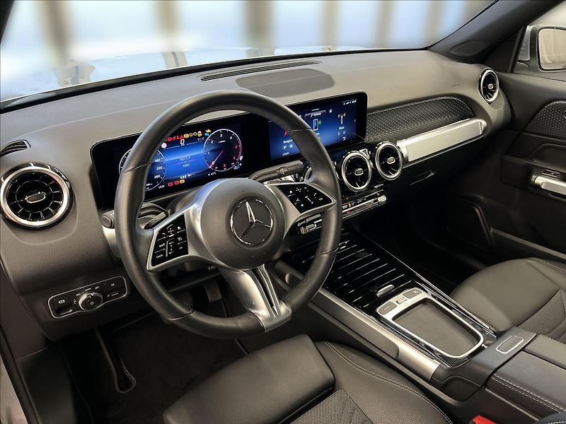 Mercedes-Benz GLB 200 d 4MATIC Progressive Line - fotka 9 z 22