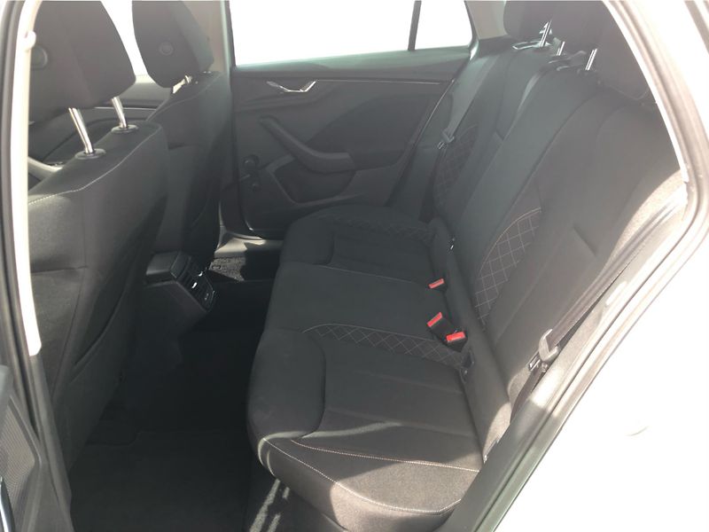 Škoda Scala Ambition 1.0 TSI/81kW 6st. - fotka 12 z 28