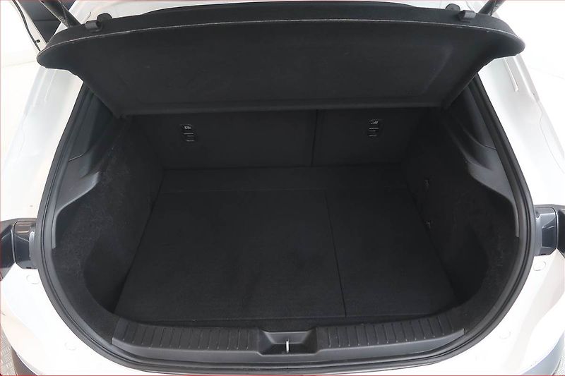 Mazda CX-30 (2021) Skyactiv-X 2.0 - fotka 14 z 18