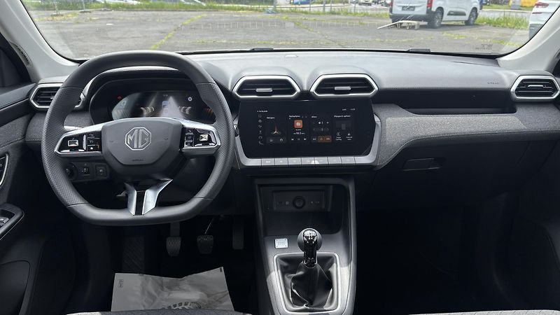 MG ZS (2026) 1,5i MT ESSENTIAL - fotka 8 z 9