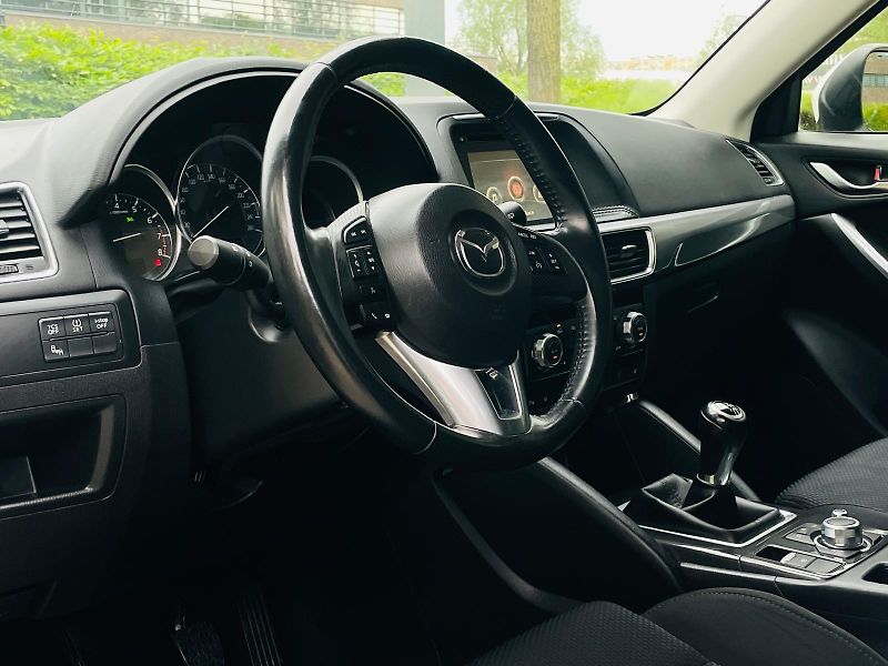Mazda CX-5 2.0i VÝHŘEV SENZORY TAŽNÉ 2WD  - fotka 26 z 46