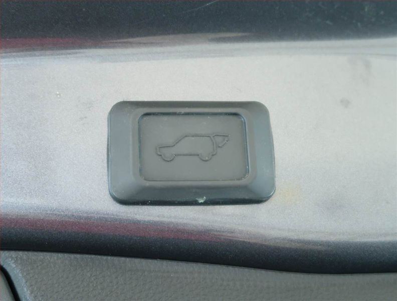 Toyota RAV4 (2021) Comfort 2.0 Valvematic - fotka 15 z 21