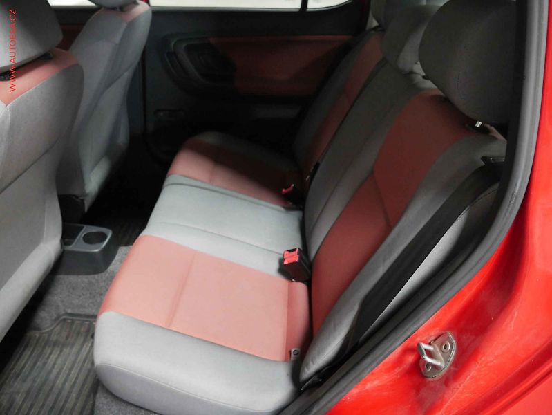 Škoda Fabia (2007) 1.2i, 2.maj,ČR, servis.kniha - fotka 10 z 12