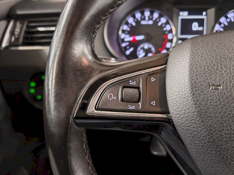 Škoda Octavia (2016) Combi 2.0 TDI 110 kW DSG Style - fotka 8 z 24