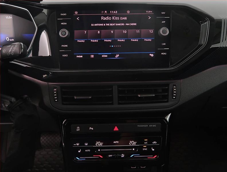Volkswagen T-Cross (2023) Style 1.0 TSI - fotka 12 z 18