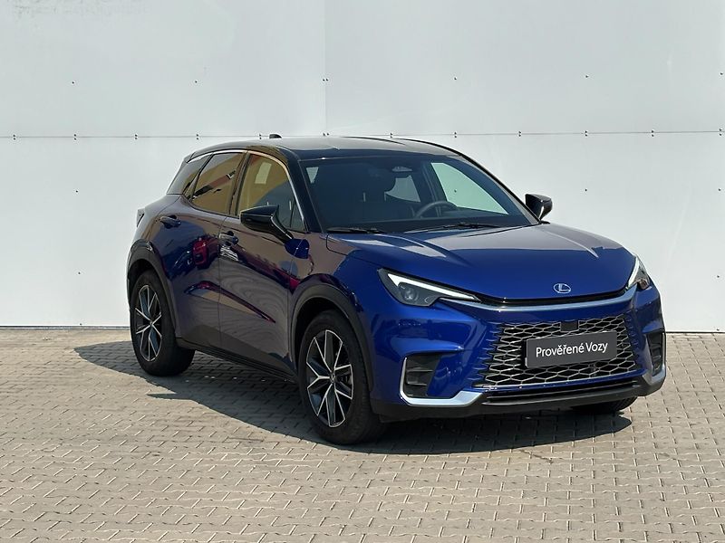 Lexus LBX 1.5 HSD e-CVT Emotion Tech - fotka 6 z 27