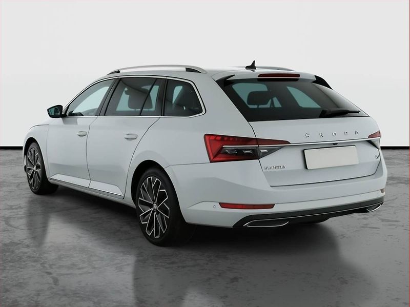 Škoda Superb (2020) Laurin&Klement iV 1.4 TSI PHEV - fotka 4 z 20