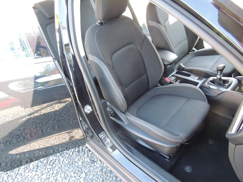Ford Focus (2020) Combi 1.0i,92kw,ČR,1.majitel - fotka 23 z 44