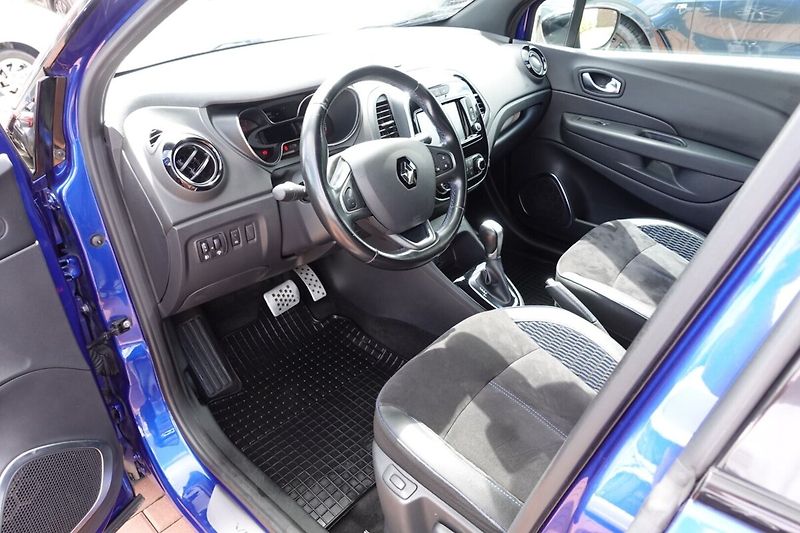 Renault Captur 1,3TCe 110kW Automat - fotka 10 z 30