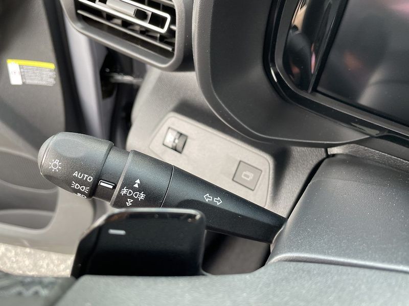 Toyota ProAce City Verso 1.5D 130k Long ODBĚR 6/2026 - fotka 26 z 29
