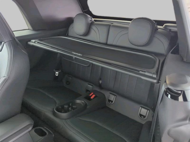 Mini Cooper Cabrio S - fotka 13 z 18