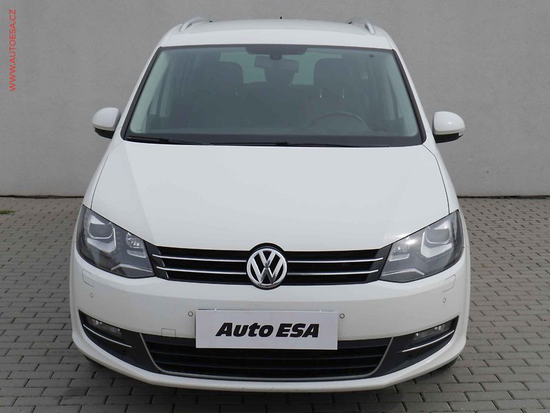 Volkswagen Sharan (2013) 2.0TDi, DSG, bixen, kamera - fotka 2 z 21