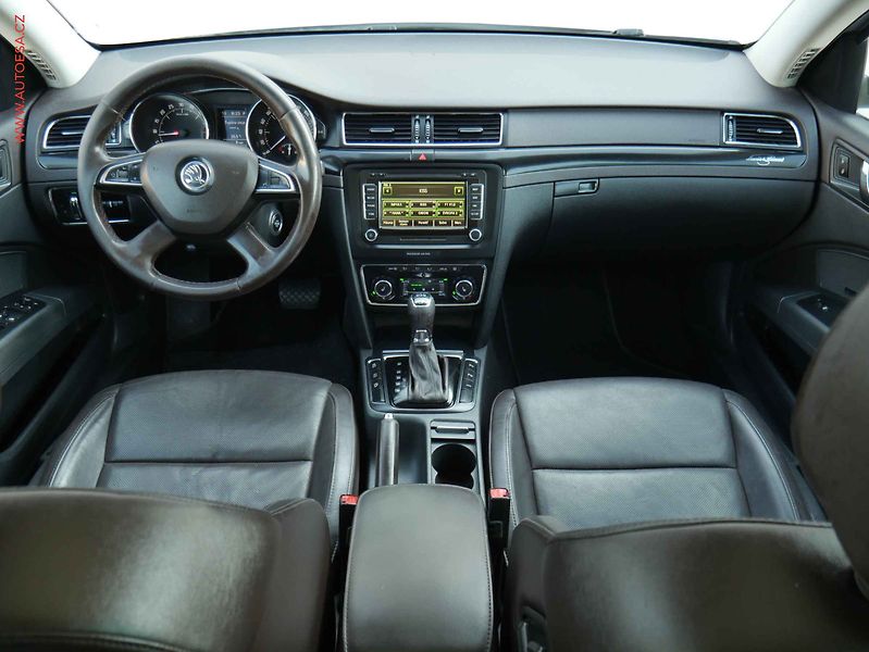 Škoda Superb (2014) 2.0TDi 4x4, ČR, Panor, kůže - fotka 8 z 25