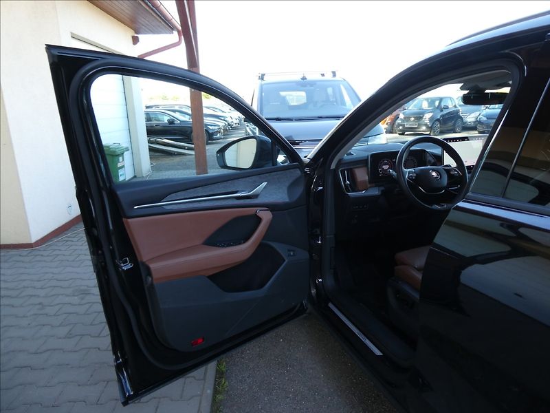 Škoda Kodiaq 2,0 TDI 142kW Excl. Selection - fotka 18 z 47