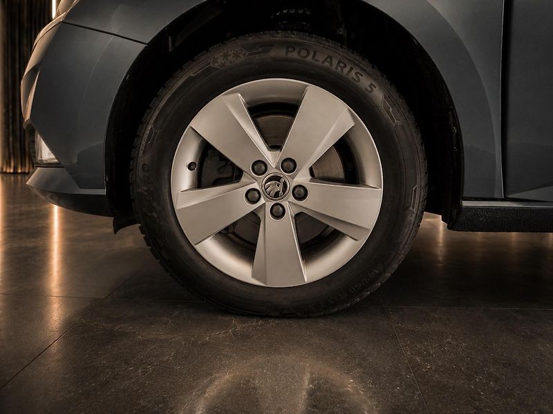 Škoda Fabia (2019) 1.OTSi*81kW*56tkm*Klima*R15 - fotka 8 z 12