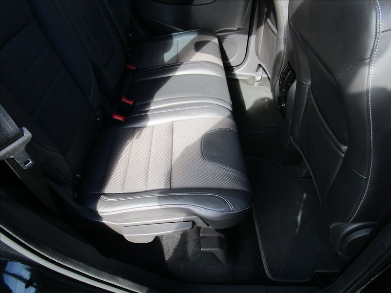 Ford Kuga 1.5 EcoBoost AWD, automat - fotka 25 z 42