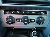 Volkswagen Passat (2015) 2.0 TDi, LED, kamera, STK5/28 - náhled 20