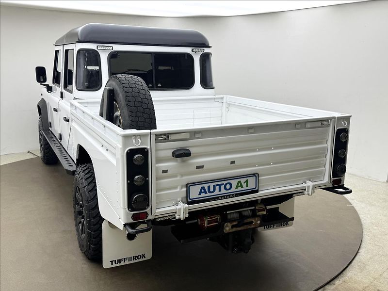 Land Rover Defender 2,5 130 Td5 90kW PO RENOVACI - fotka 6 z 45