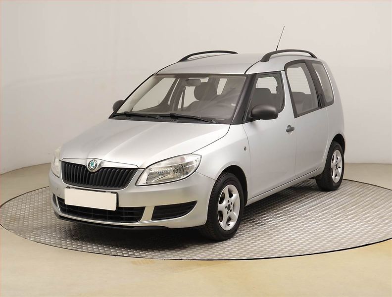 Škoda Roomster (2011) 1.4 16V, Serv.kniha - fotka 2 z 18