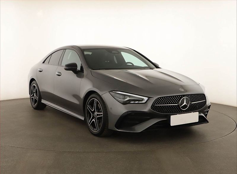 Mercedes-Benz CLA (2024) 200 d - fotografie inzerátu