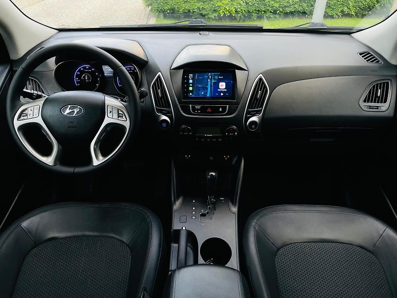 Hyundai ix35 2.0i AUTOMAT VYHŘEV SERVISKA  - fotka 23 z 48