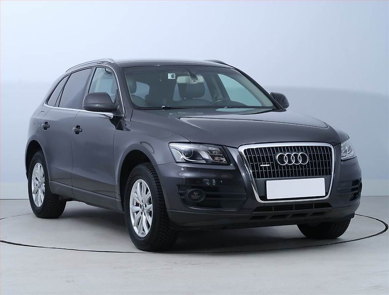 Audi Q5 (2009) Exclusive 2.0 TDI, 4X4 - fotografie inzerátu