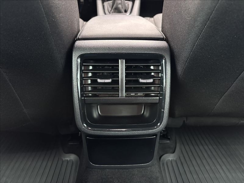 Škoda Octavia 1,5 TSI 110kW Ambition - fotka 13 z 32