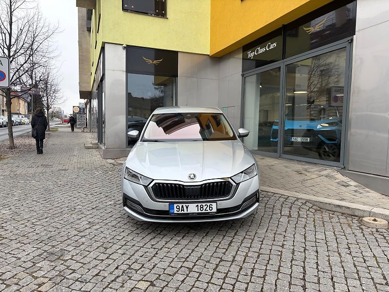 Škoda Octavia (2023) 2.0 TDI STYLE PLUS DSG TAŽNÉ - fotka 2 z 18