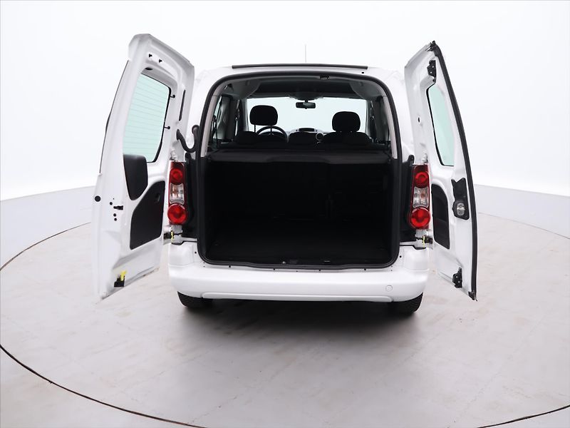 Peugeot Partner Tepee 1,6 VTi 98k CZ Klima Active - fotka 9 z 22
