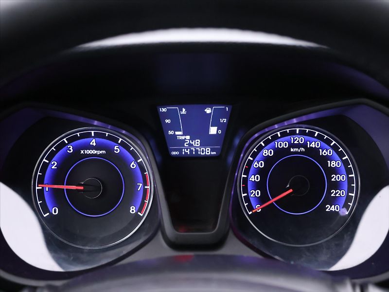 Hyundai ix20 1,4 i 66kW CZ Klima Serv.Kniha - fotka 15 z 26