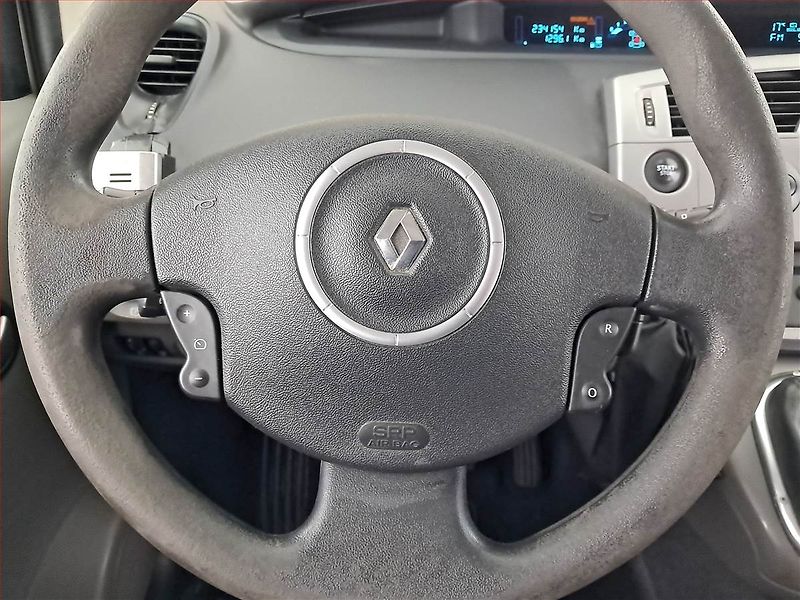 Renault Grand Scénic (2008) 1.5 dCi, Serv.kniha, po STK - fotka 16 z 16
