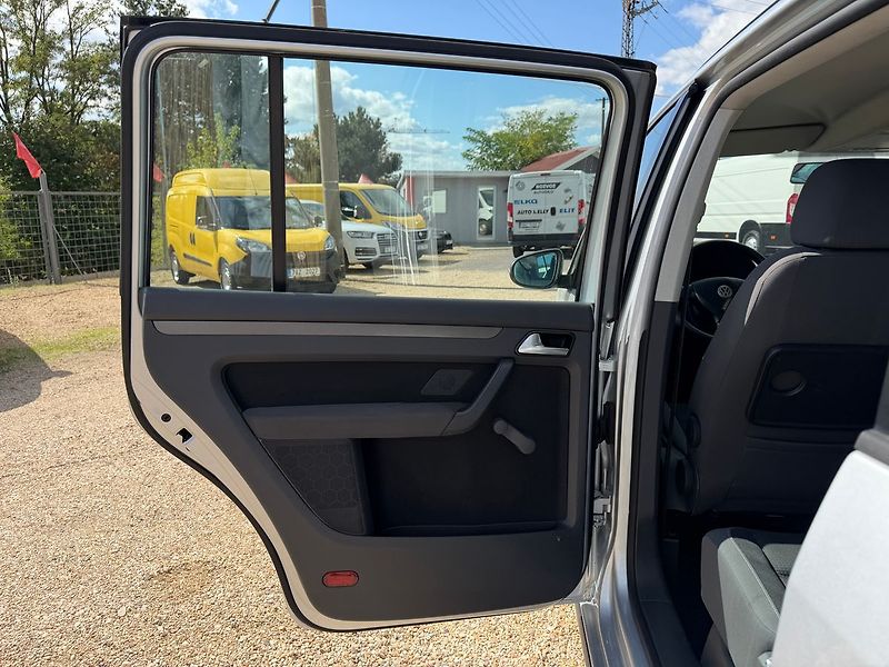 Volkswagen Touran 1.9TDi 77kW*TAŽNÉ* KLIMA - fotka 14 z 24