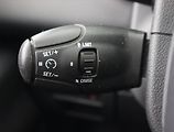 Peugeot 5008 (2012) Allure 1.6 HDi, po STK - náhled 18