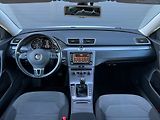 Volkswagen Passat TDI-ALU-NAVI-PLNÝ SERVIS - náhled 24