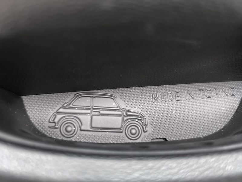 Fiat 500 (2026) Hybrid Torino 1.0 BSG 65k - fotka 30 z 36