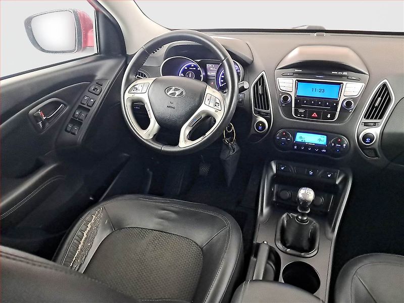 Hyundai ix35 (2013) 1.7 CRDi, Tempomat - fotka 7 z 25