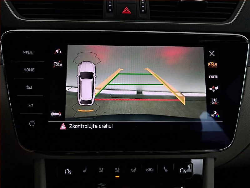 Škoda Superb (2020) Style 1.6 TDI, Automat - fotka 18 z 21