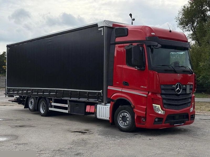 Mercedes-Benz Actros (2020) 2542 6x2 shrnovačka EURO 6 - fotka 3 z 18