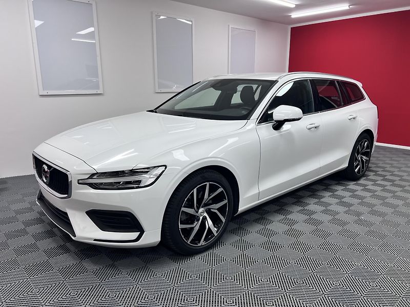 Volvo V60 2.0 T4 140 kW, Automat, 2020 - fotka 4 z 4