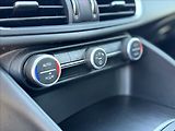 Alfa Romeo Giulia 2,2 A/T 110kW BIXENON KŮŽE - náhled 14