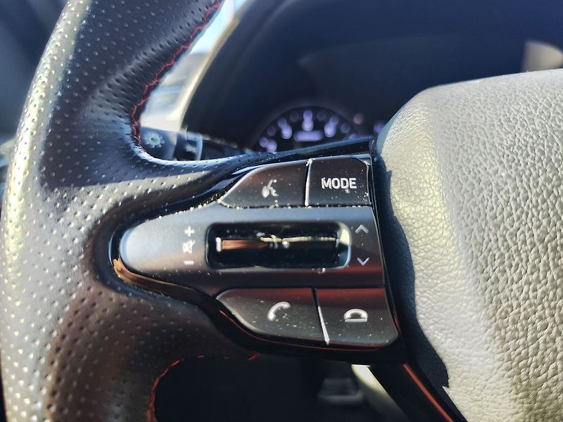 Hyundai i30 1.5 T-GDI/117kW N-Line - fotka 26 z 36