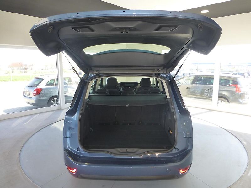 Citroën Grand C4 Picasso (2015) 1,6HDI*DIGI*NAVIGACE*ALU*7MIST - fotka 27 z 29