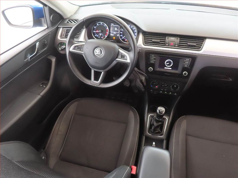 Škoda Rapid (2016) Ambition 1.2 TSI - fotka 7 z 14