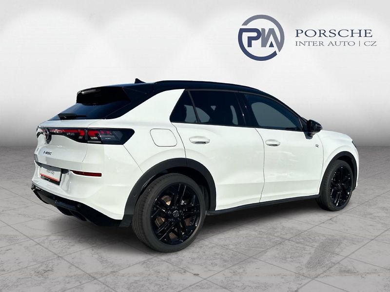 Volkswagen T-Roc R-Line 1,5 eTSI 110 kW 7DSG - fotka 6 z 20