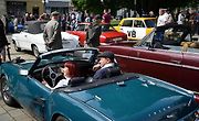 Nablýskané historické vozidla a motorky obsadily v neděli 19. května centrum Prostějova. 19.5. 2024