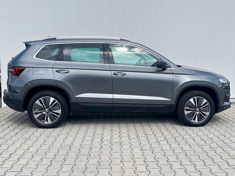 Škoda Karoq (2025) Drive 1,5TSI / 110kW M6F - fotka 9 z 29